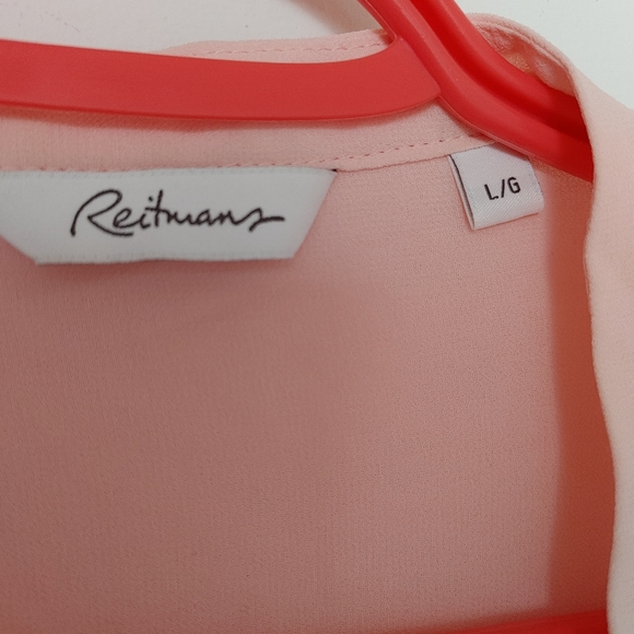 Pink blouse - Picture 2 of 4